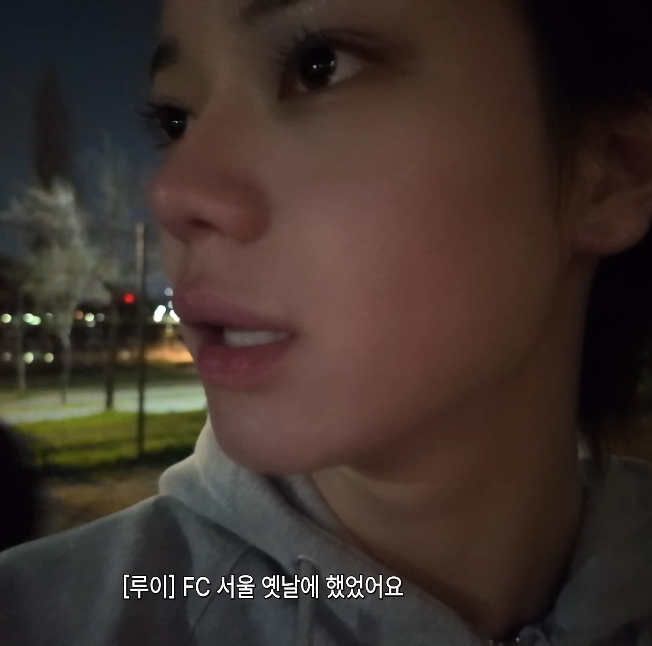 [잡담] 진짜 개이쁘게 생겼다 | 인스티즈