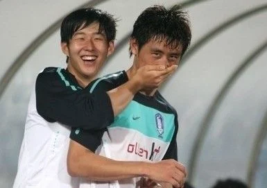 [잡담] 손흥민 국대 막내 시절 봐줘야 됨 진짜 귀여움 | 인스티즈