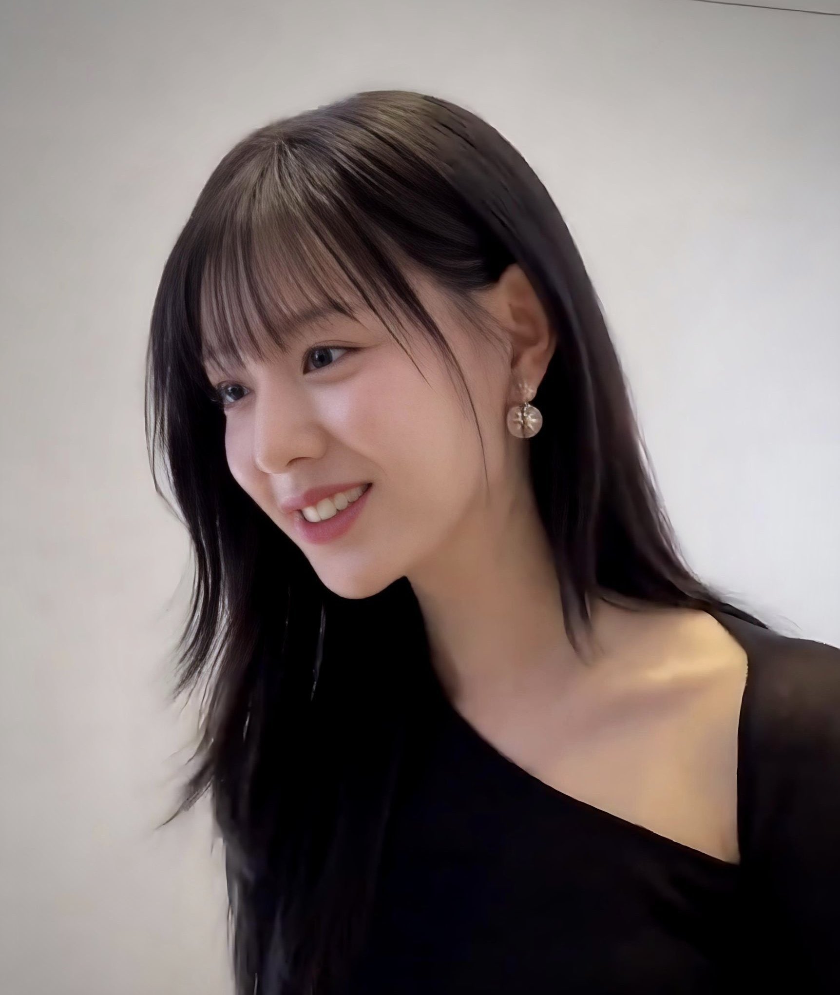 [잡담] 김지원) 2년전 어제 전설의 고유명사 디올 김지원 | 인스티즈