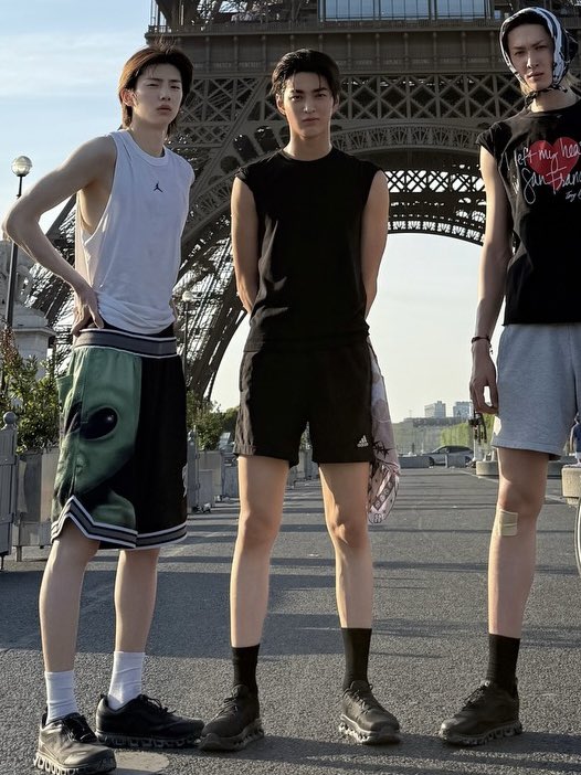 [잡담] 아니 코르티스 몸김새 진심 뭐야? | 인스티즈