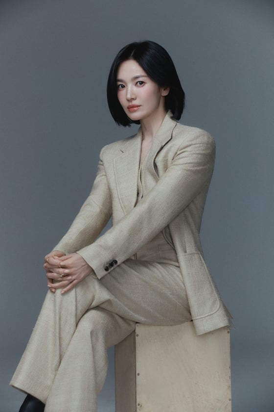 [정보/소식] [단독] 'UAA 결별' 송혜교, 1인 소속사 설립 | 인스티즈