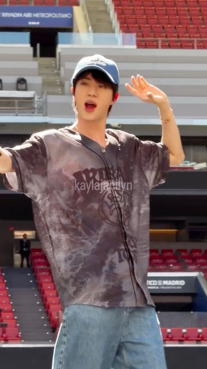 [잡담] 오늘 방탄 진 | 인스티즈