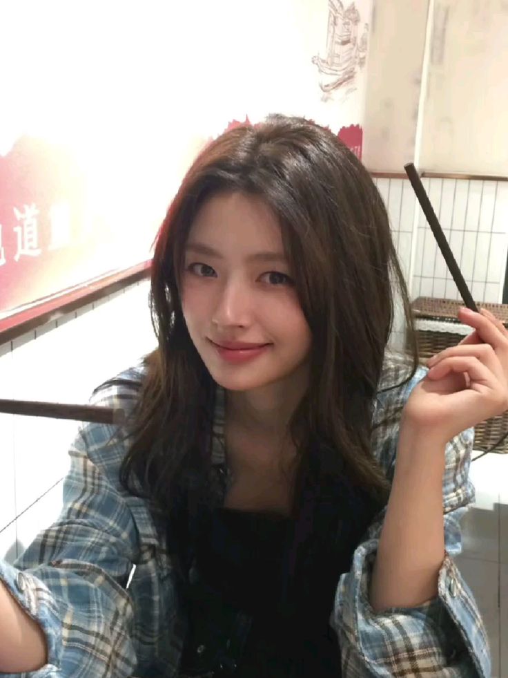 [잡담] 쓰니 취향 중국 여배우 찾음 | 인스티즈