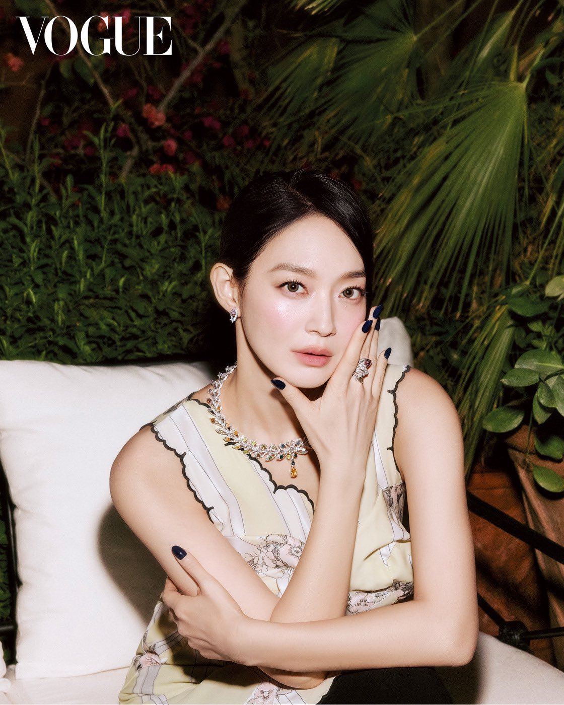[잡담] 신민아) <보그> 신민아 x 루이비통 주얼리 화보 | 인스티즈