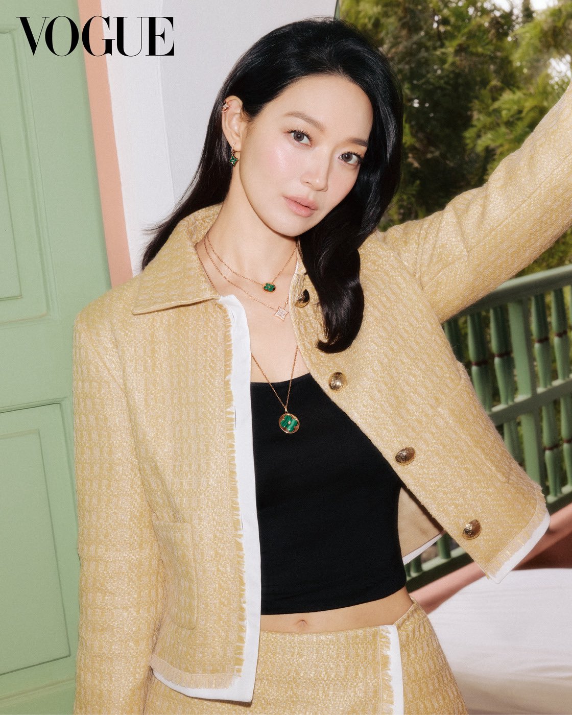 [잡담] 신민아) <보그> 신민아 x 루이비통 주얼리 화보 | 인스티즈