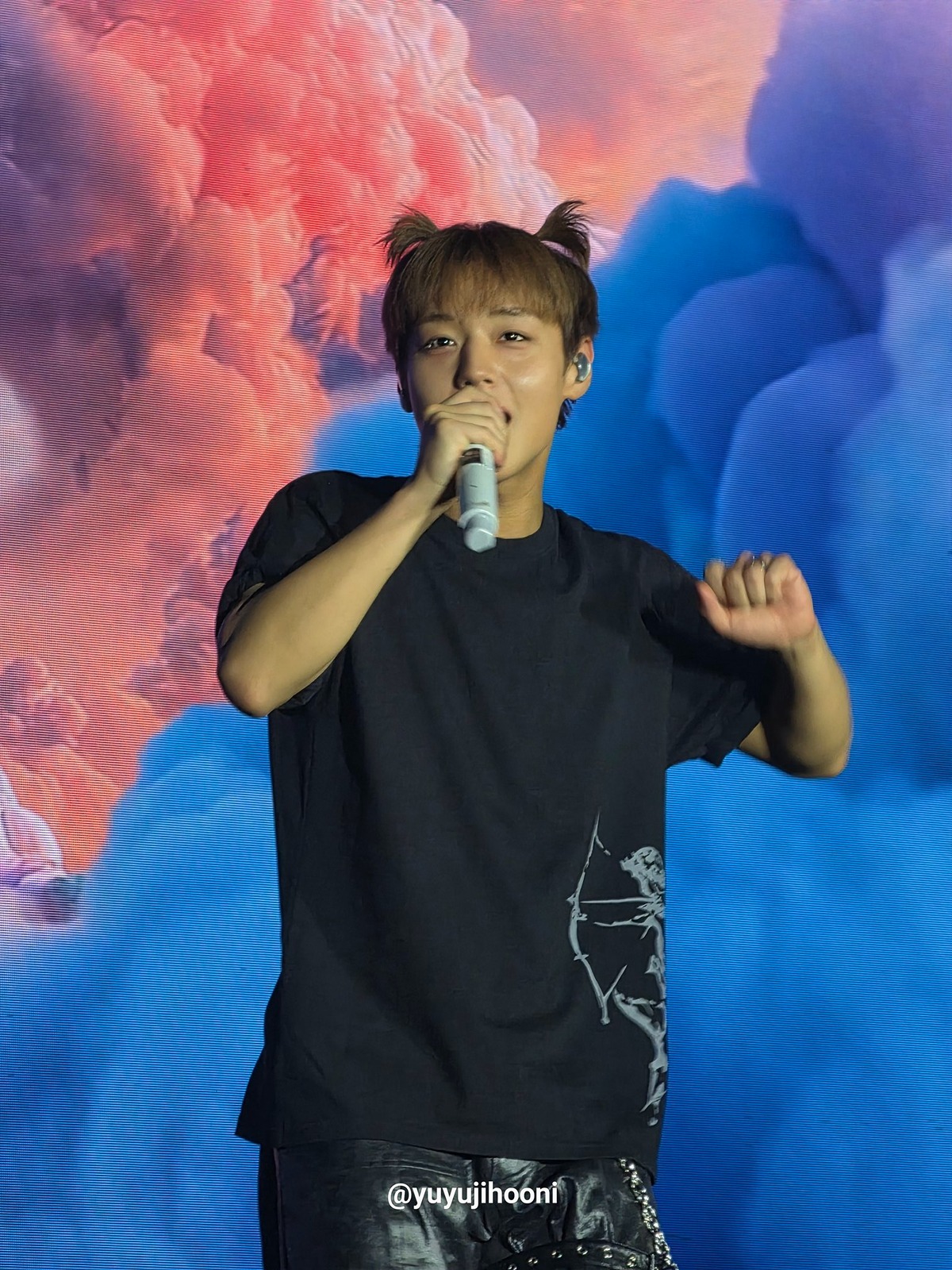 [잡담] 박지훈 양갈래 졸라 귀엽다 | 인스티즈