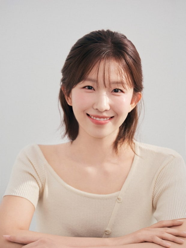 [마플] 근데 나이차 많이 나는 연애 경우에 여자가 좀 성숙하지 않음? | 인스티즈