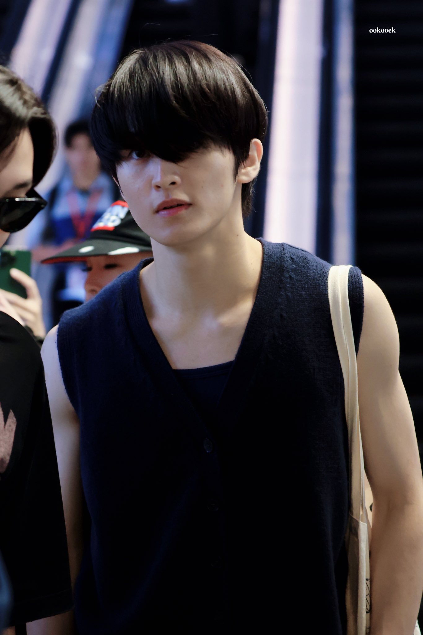 [잡담] 260628 방콕 출국한 마크 | 인스티즈
