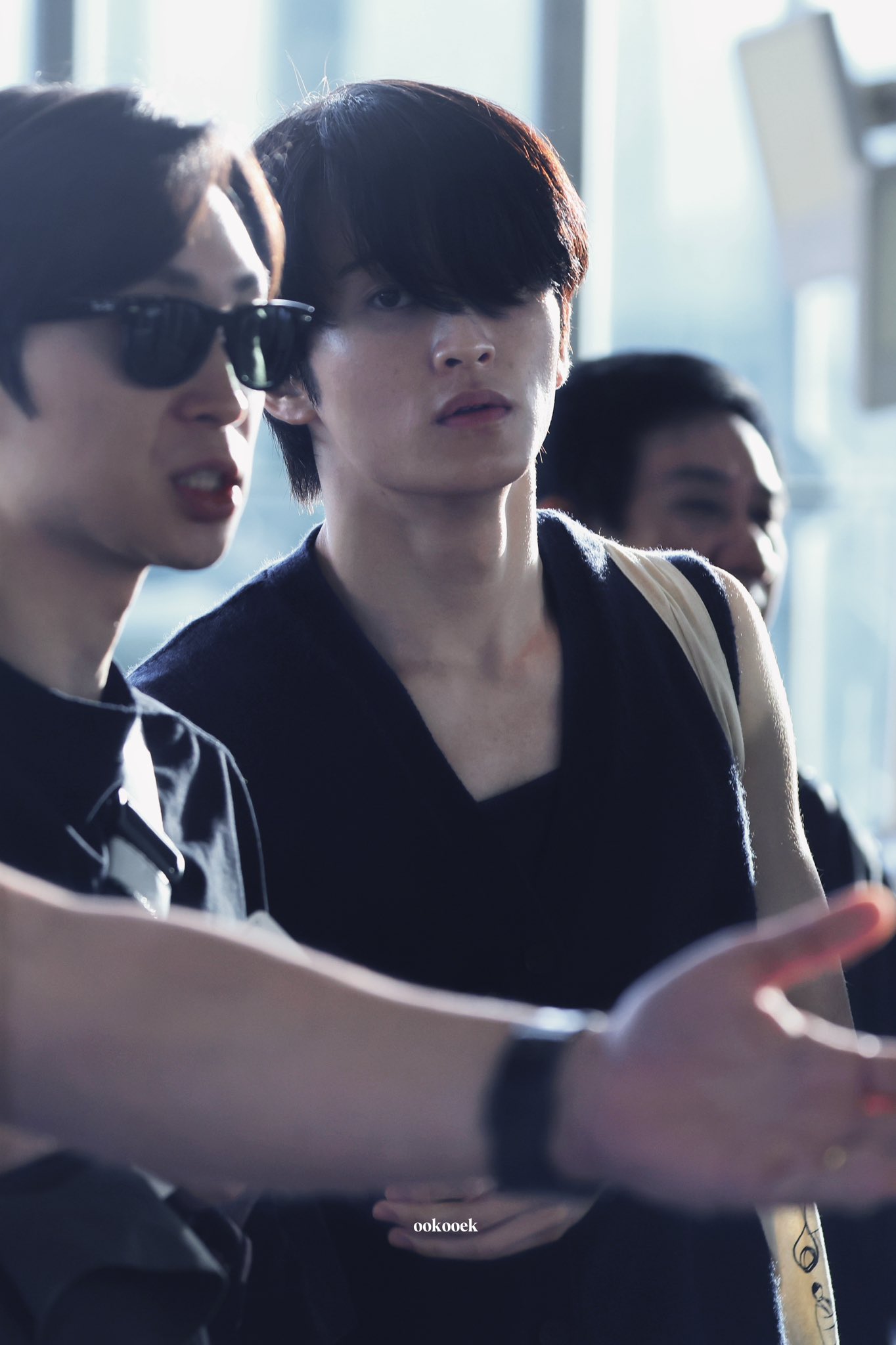 [잡담] 260628 방콕 출국한 마크 | 인스티즈