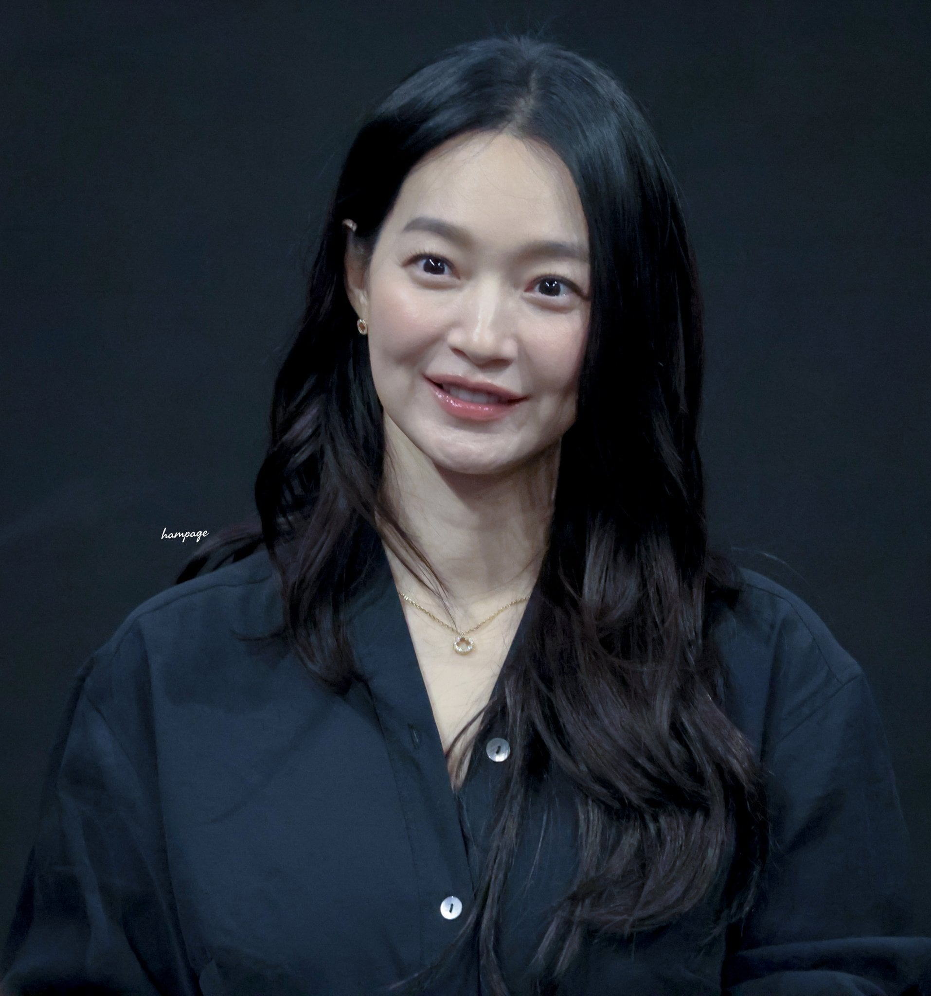[잡담] 신민아) 260627 영화 눈동자 무대인사 참석한 신민아 | 인스티즈