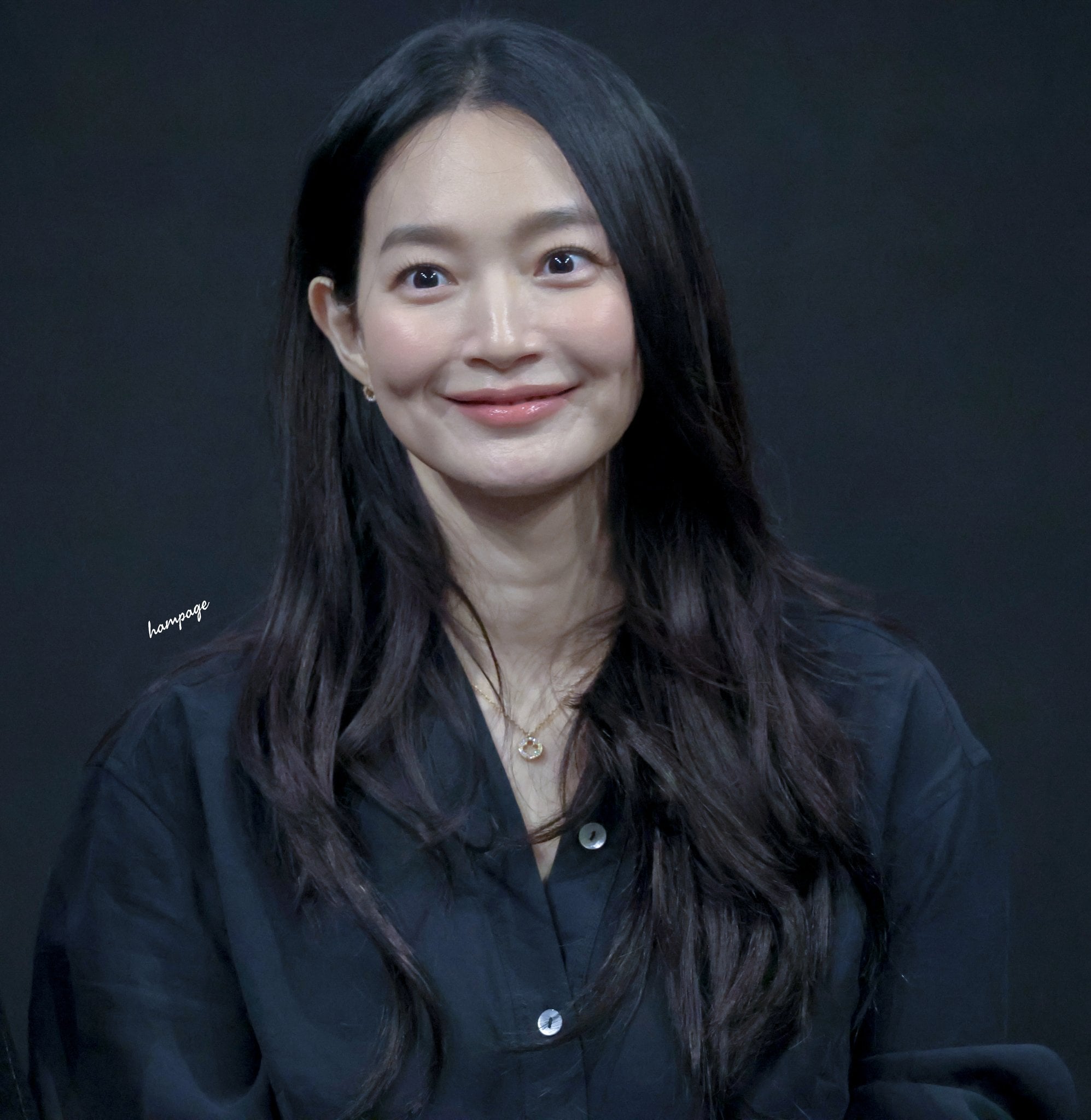 [잡담] 신민아) 260627 영화 눈동자 무대인사 참석한 신민아 | 인스티즈