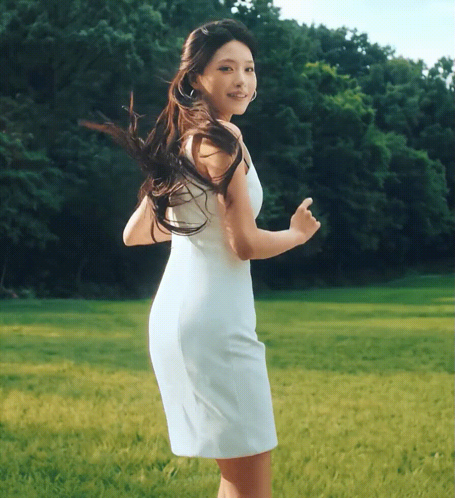 영상미 예쁘게 뽑혔다고 반응 좋은 리센느 TV 첫 광고.gif | 인스티즈