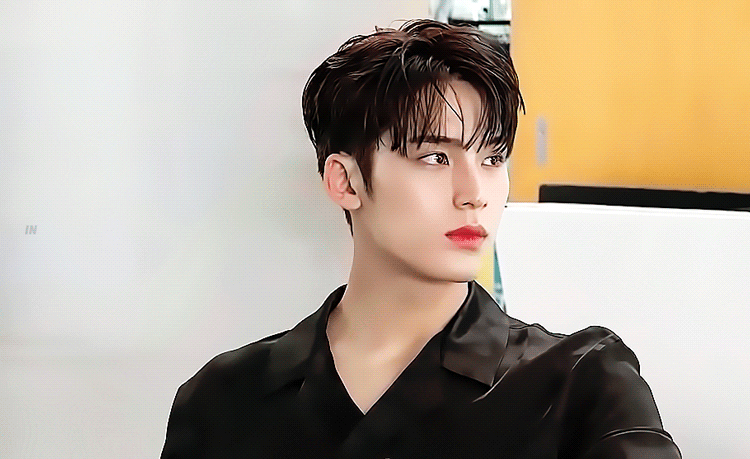 [잡담] 세븐틴 민규 너무 섹시하게 생겼어 | 인스티즈