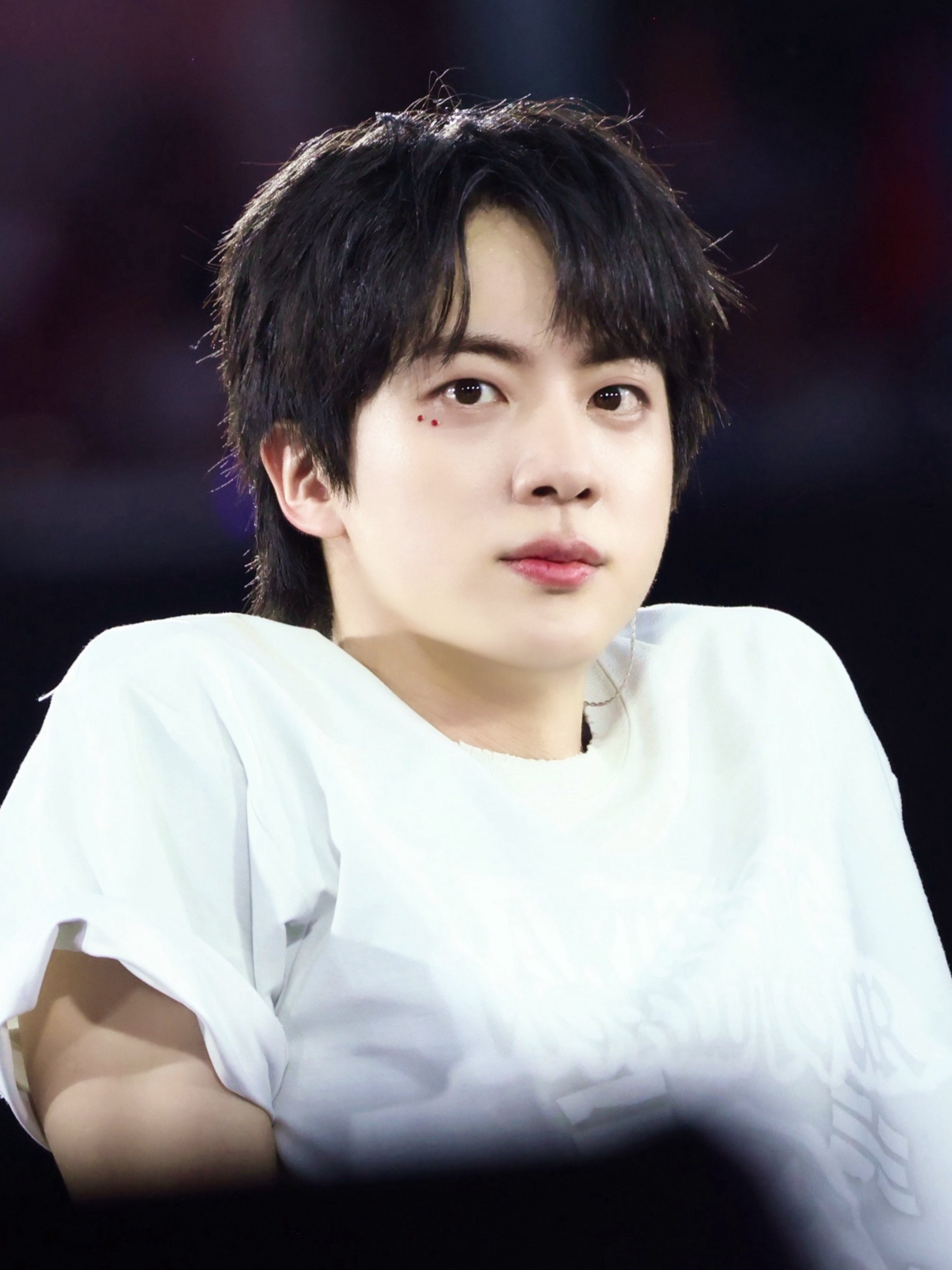 [잡담] 방탄 진 오늘 아까 공연 | 인스티즈