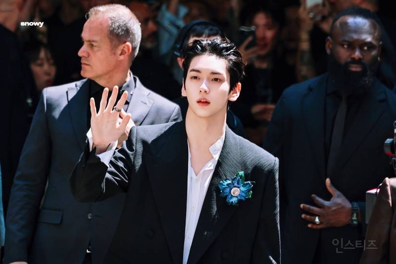 Dolce & Gabbana Men's S/S 2027 show 초청받은 한국 연예인 | 인스티즈