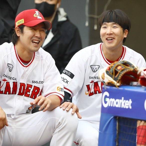 [잡담] 최정 아들 한호는 아빠보다 항이 삼촌을 닮았네ㅋㅋㅋㅋㅋ | 인스티즈