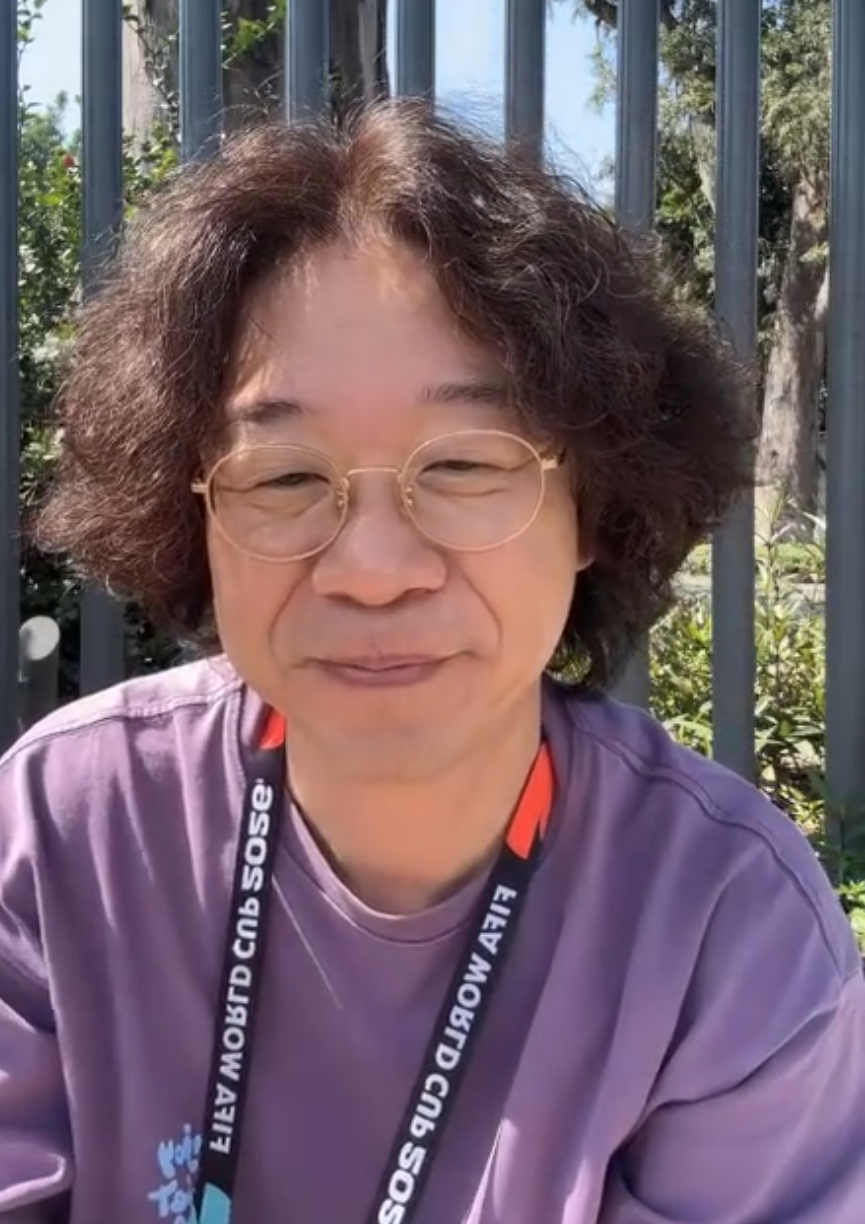 [정보/소식] 밥 안먹고 기자회견을 위해 날아온 기자분 홍명보 기자회견 소감 | 인스티즈