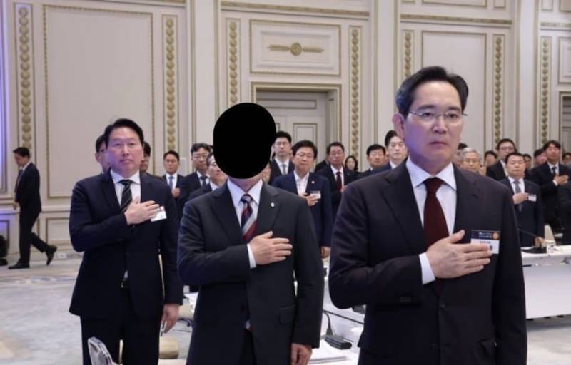 [잡담] 이재용 표정 대박 | 인스티즈