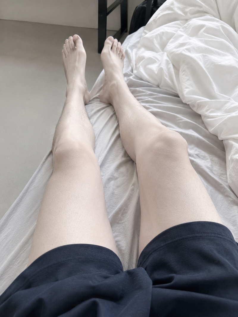[잡담] 아까 다리자랑하던 애 ai임 | 인스티즈
