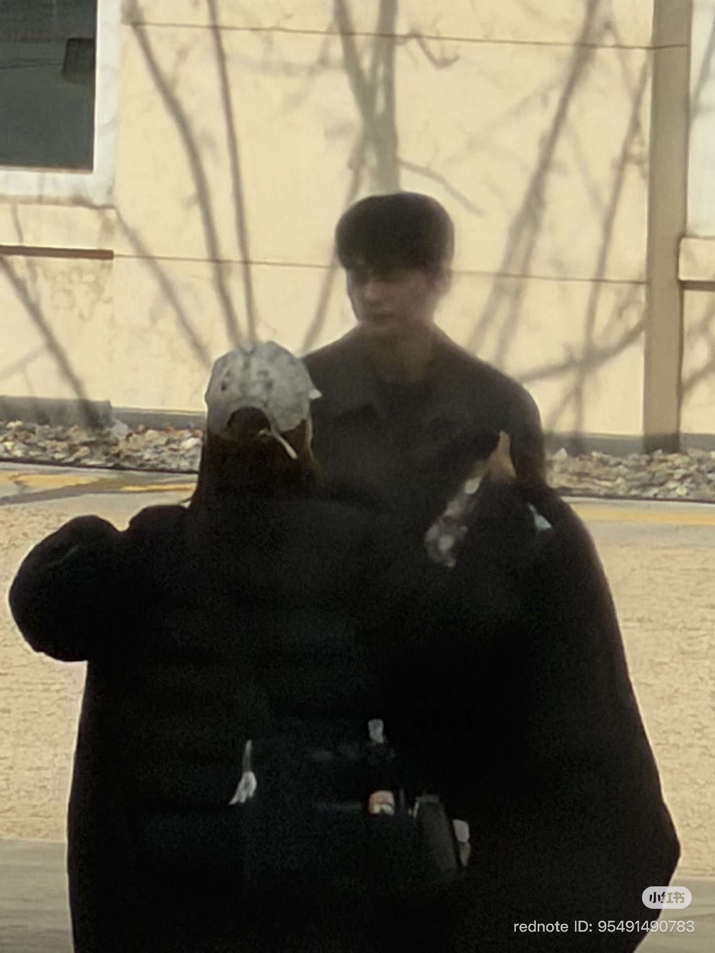 [잡담] 내일도출근) 첫방도 했으니까 촬영짤 모음! (ㅅㅍㅈㅇ) | 인스티즈