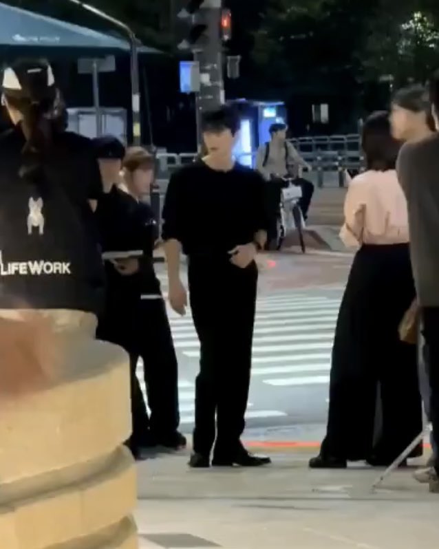 [잡담] 내일도출근) 첫방도 했으니까 촬영짤 모음! (ㅅㅍㅈㅇ) | 인스티즈