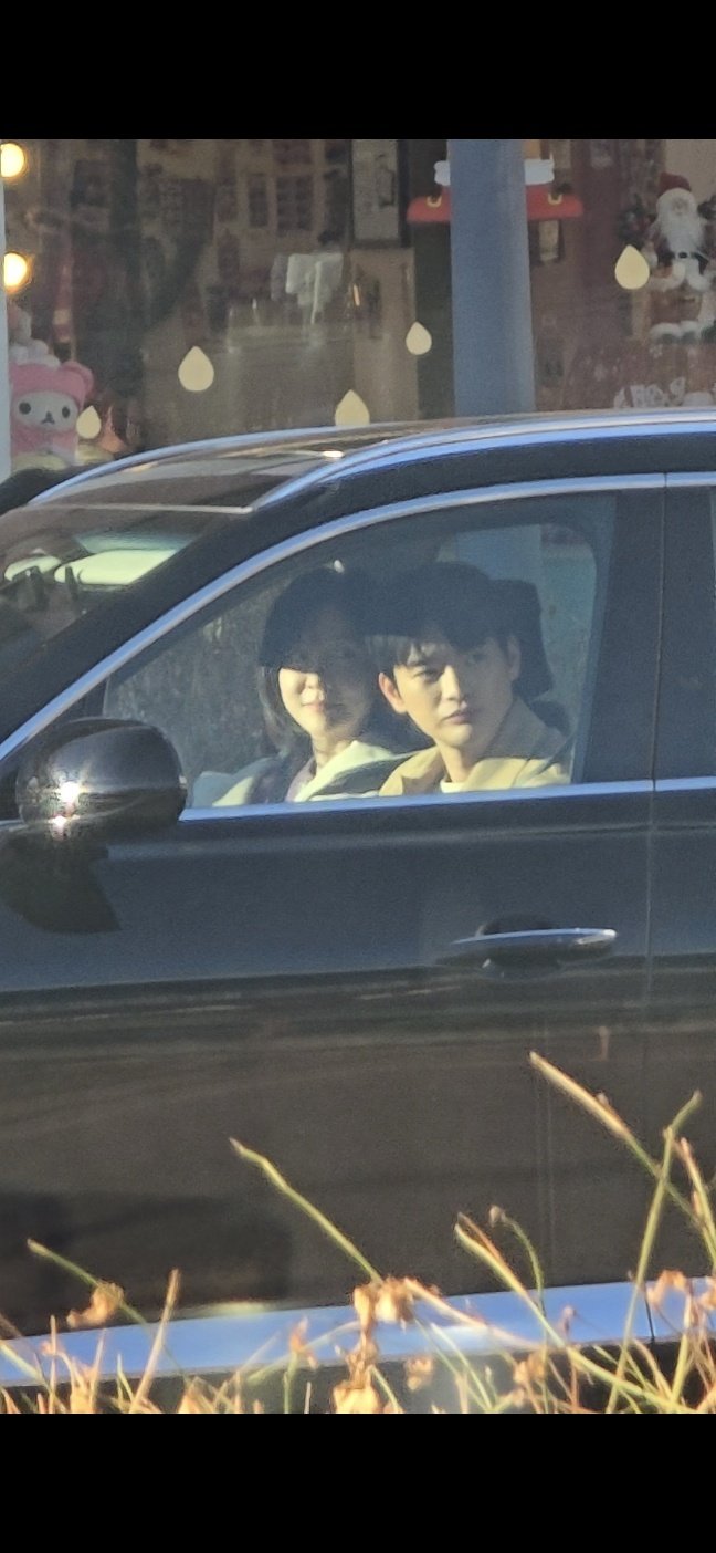 [잡담] 내일도출근) 첫방도 했으니까 촬영짤 모음! (ㅅㅍㅈㅇ) | 인스티즈