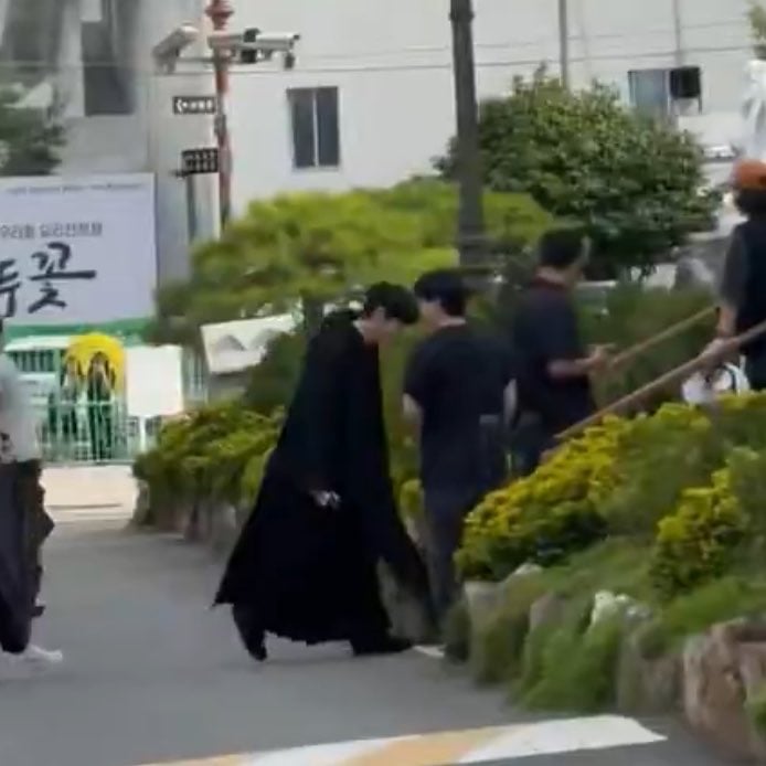 [잡담] 포핸즈 송강 이준영 목격담 봤는데 | 인스티즈