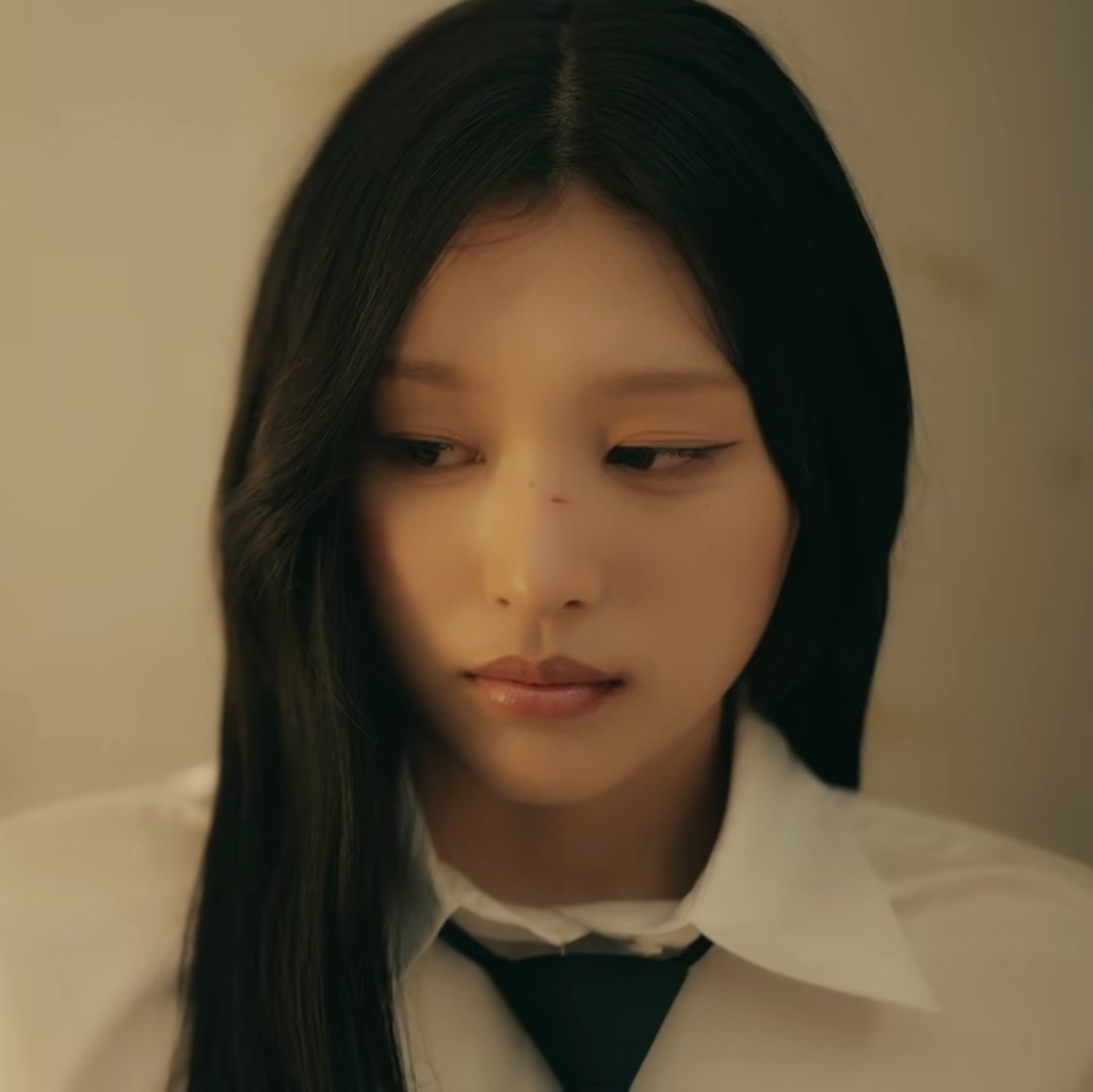 [잡담] 미나미 눈빛이 진짜 좋다 | 인스티즈