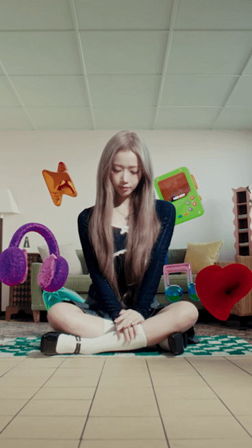 현실에선 요정인데 뮤비에선 거인이 된 최유정.jpgif | 인스티즈