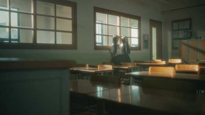[잡담] 만찬가 뮤비 너무 예쁨... | 인스티즈