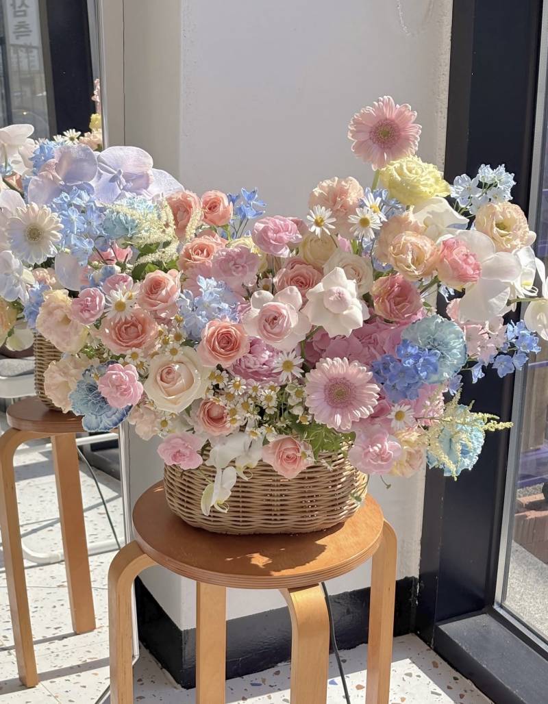 [잡담] 와 나 꽃다발보고 안비싸다 느낀건 처음임 | 인스티즈