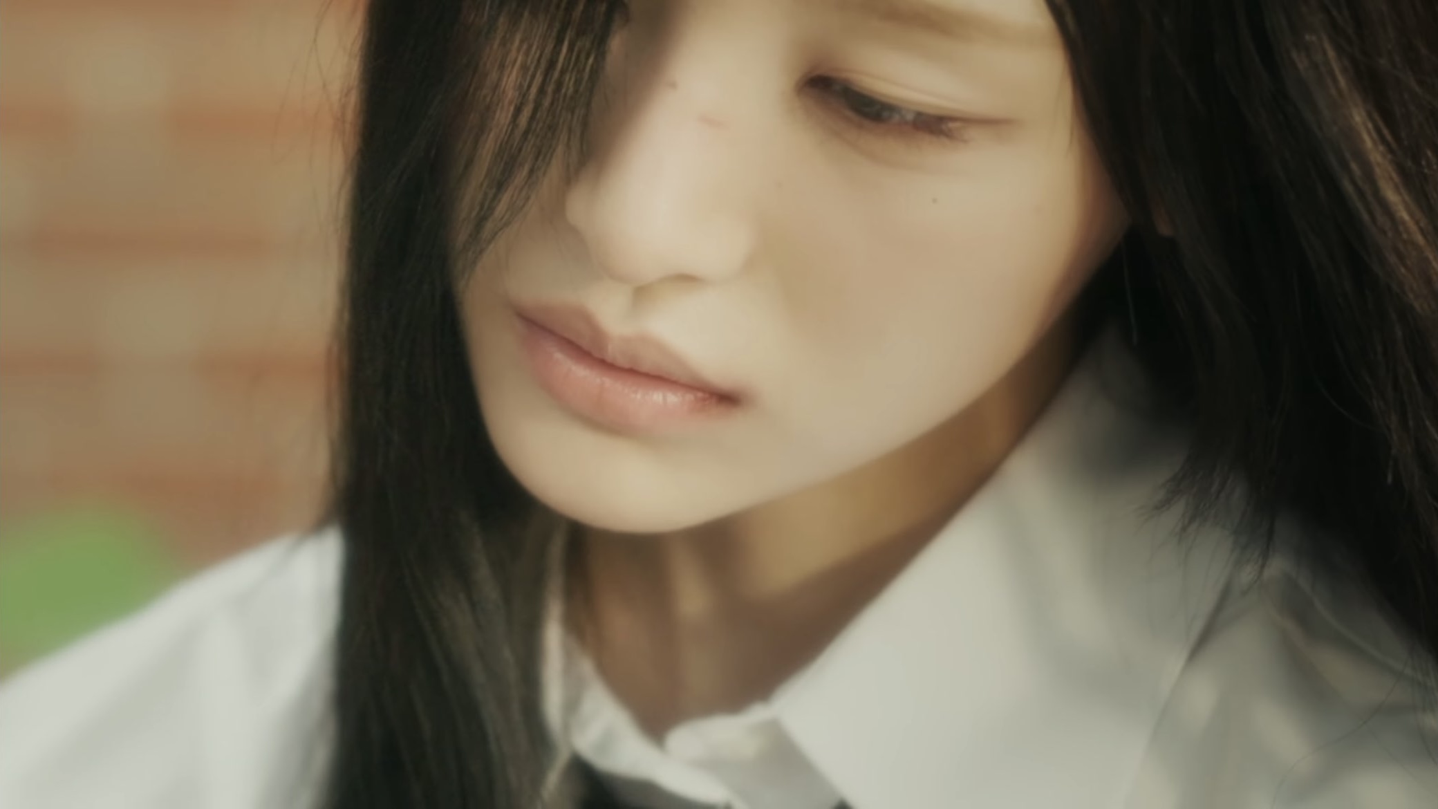 [잡담] 근데 만찬가 뮤비에서 미나미 마스크 ㄹㅇ 개좋지 않냐 | 인스티즈