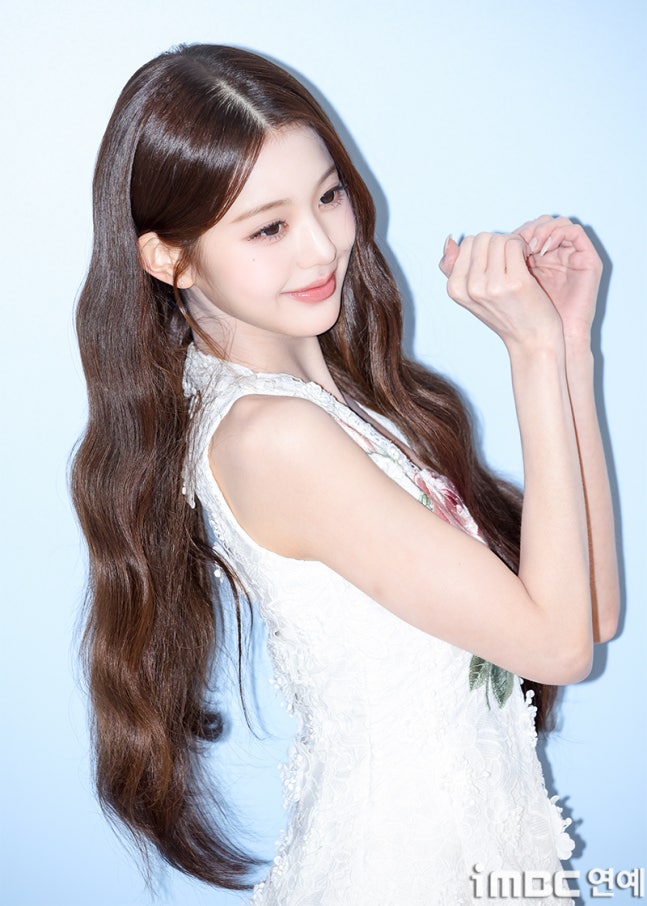 [잡담] 260630 닥터엘시아 포토콜 행사 참석한 장원영 기사사진 | 인스티즈