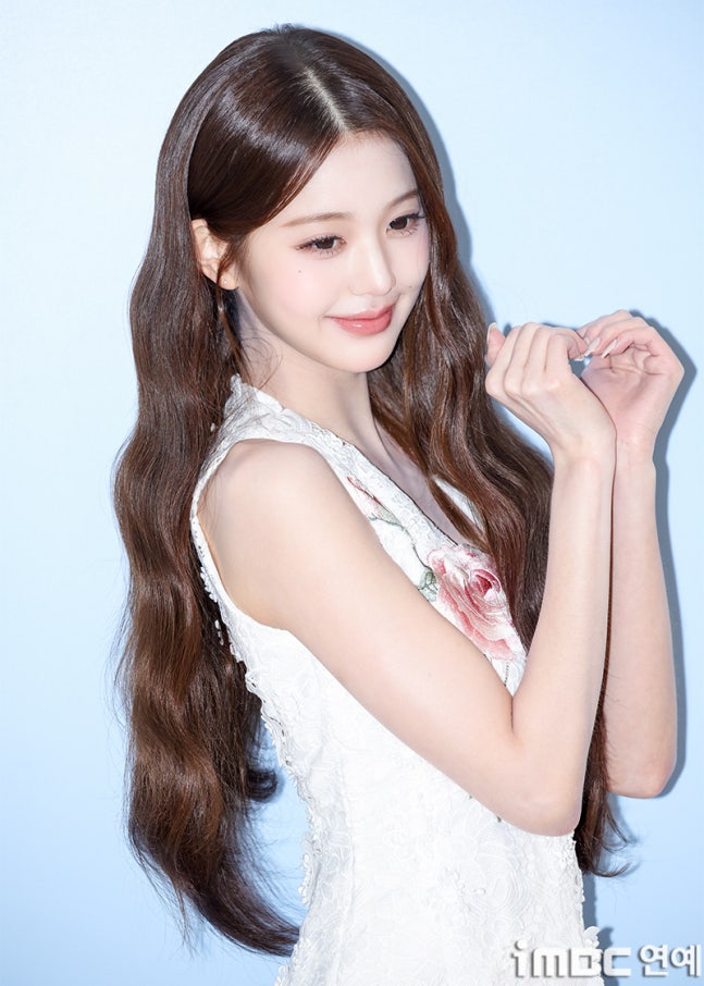 [잡담] 260630 닥터엘시아 포토콜 행사 참석한 장원영 기사사진 | 인스티즈