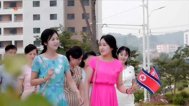 [잡담] 북한 사람들 생활 수준 많이 올라왔다 | 인스티즈