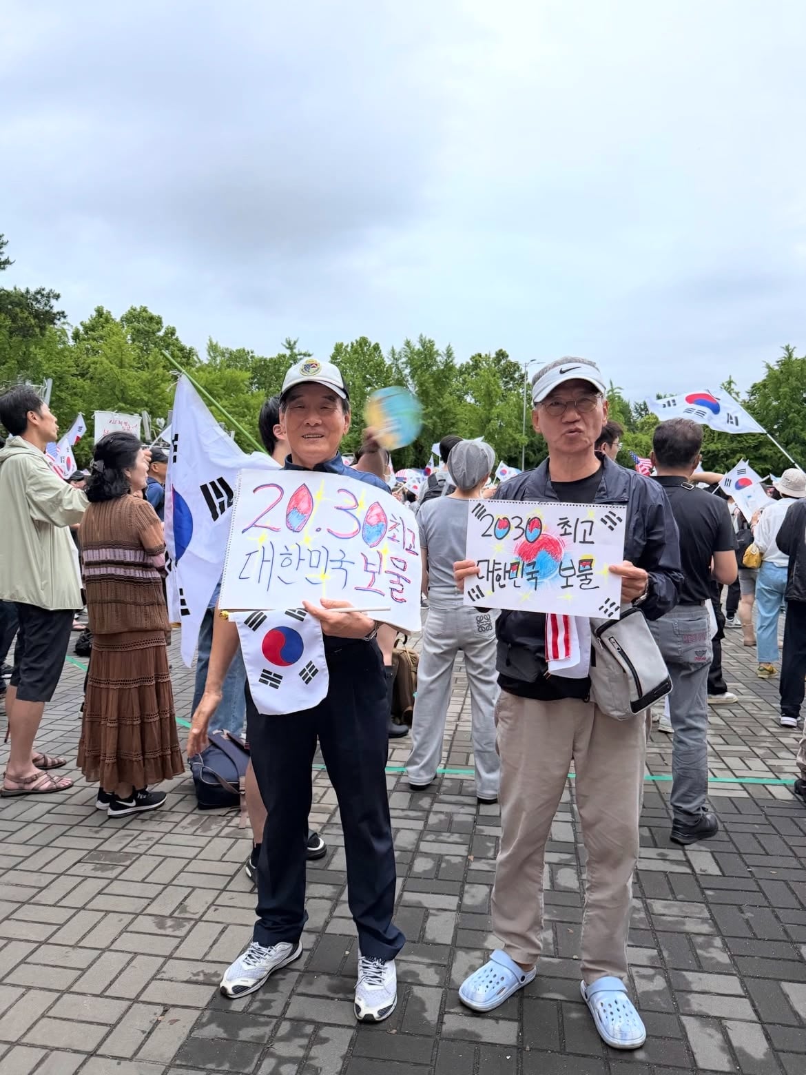 [잡담] 올공 시위를 기점으로 달라진것 | 인스티즈