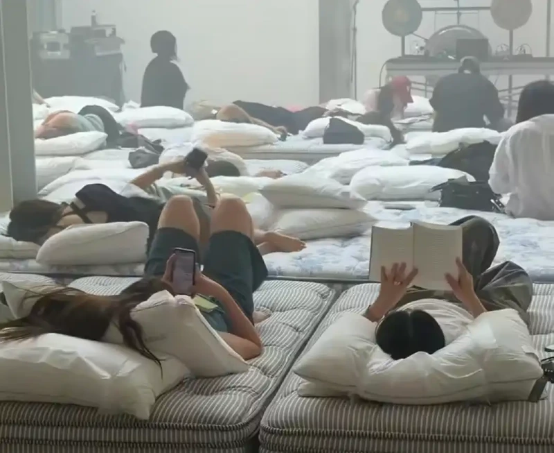 현재 반응갈리는 성수동 5만원 휴식공간..JPG | 인스티즈