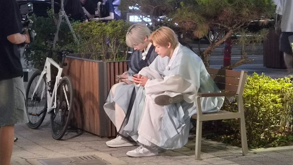 [잡담] 투바투 한복 투두 목격담 | 인스티즈