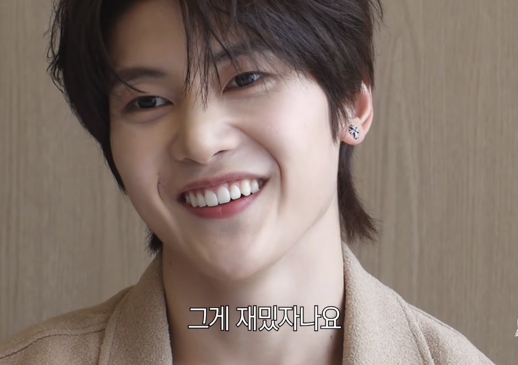 [잡담] 나 매튜의 이런 눈빛 좋아(p) 👀❤️ | 인스티즈
