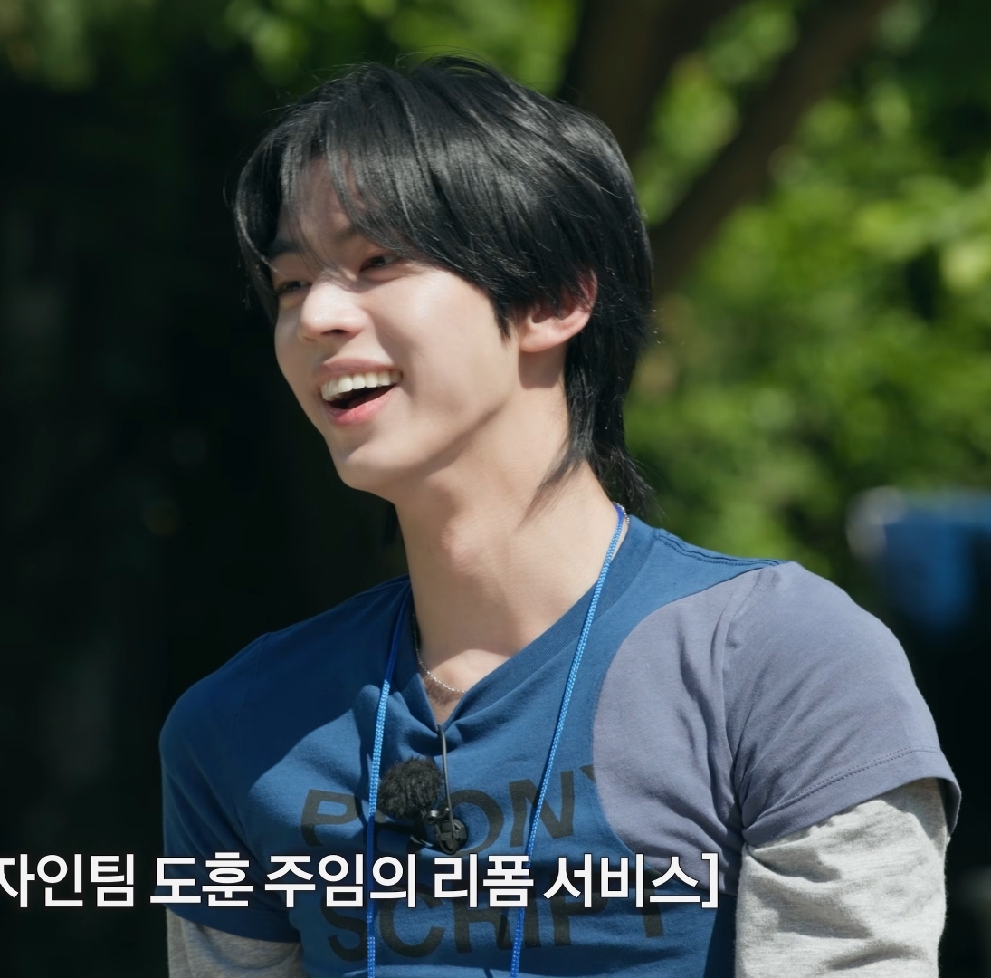 [잡담] 자컨 자연광 아래 도훈이 넘 잘생겨서 캡쳐 갈김 | 인스티즈