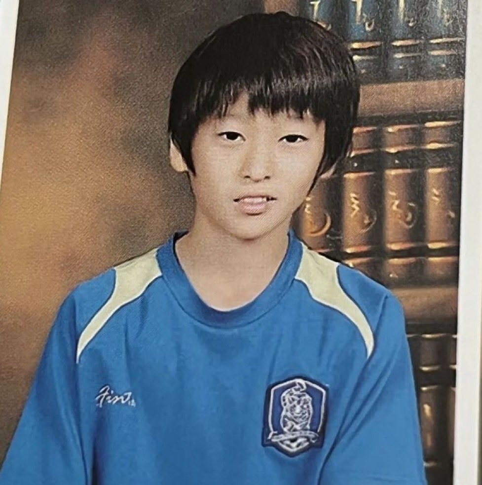 [잡담] 조규성 10살 때 댓글 개웃기고 귀여움 | 인스티즈