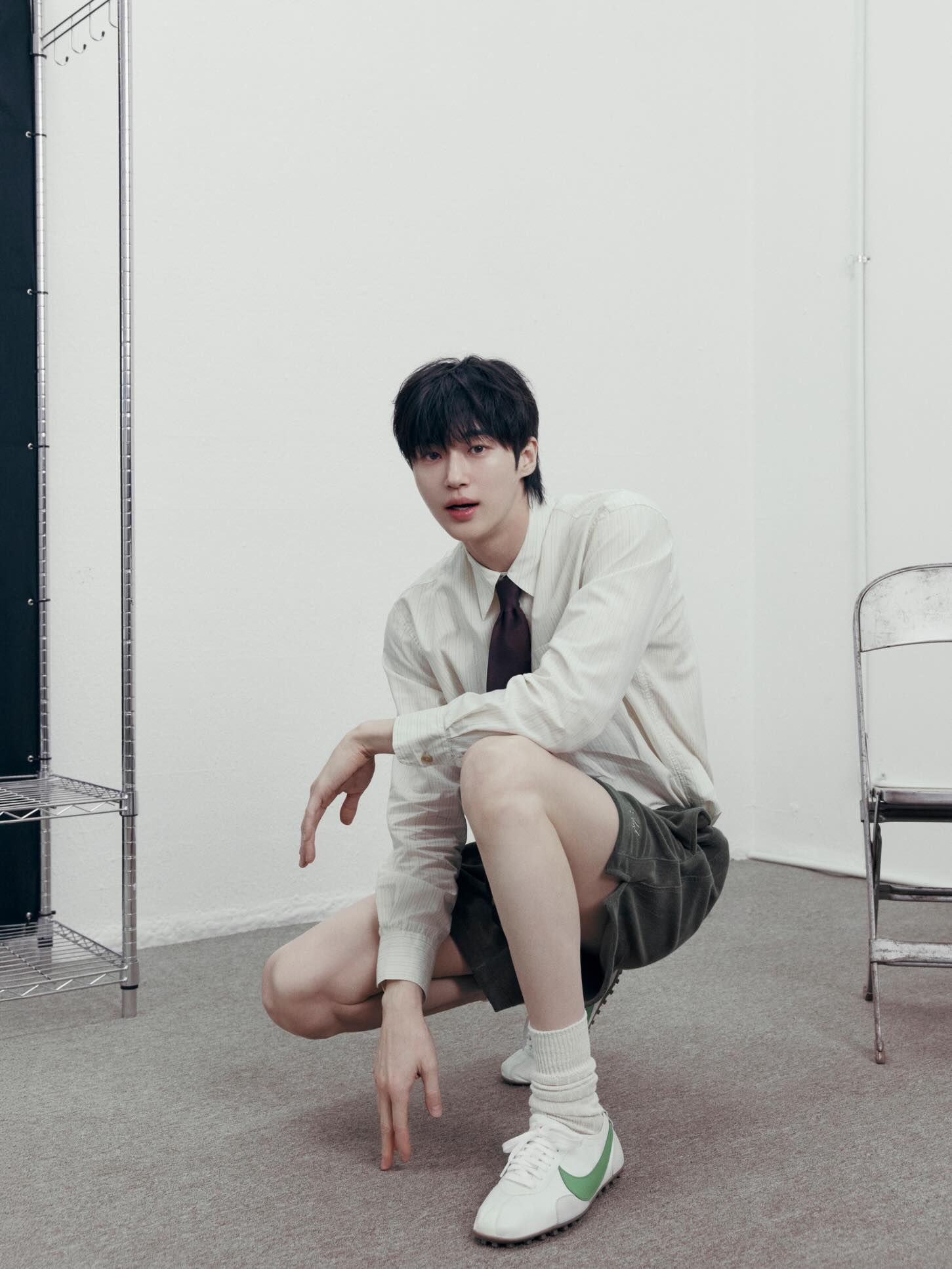 [정보/소식] 변우석) 나이키 문 슈 화보 | 인스티즈