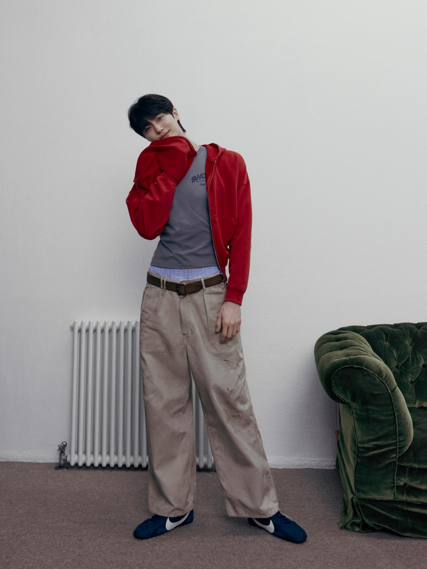 [정보/소식] 변우석) 나이키 문 슈 화보 | 인스티즈
