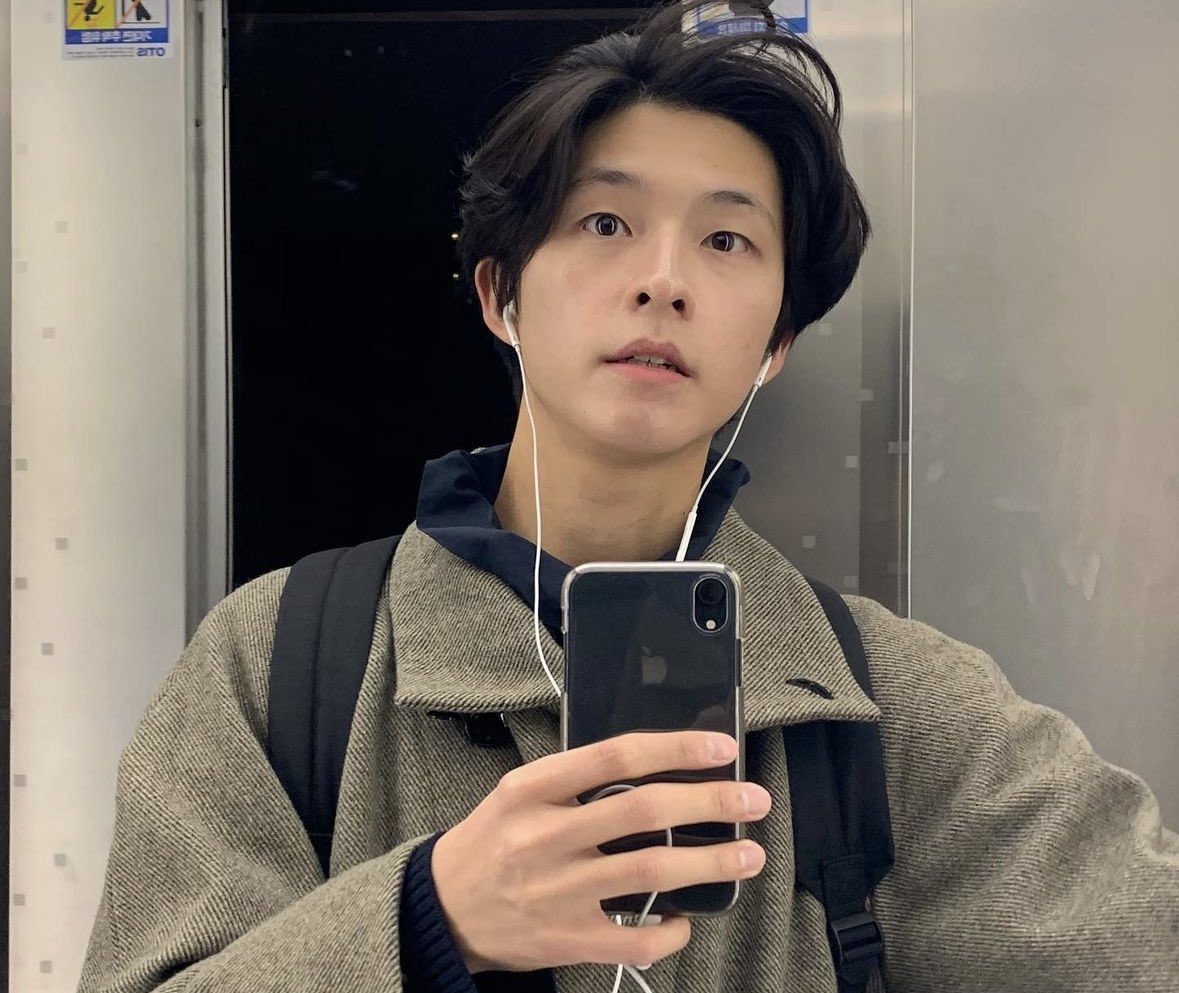 [잡담] 김혜윤 홍경 같작 보고싶다 영화면 더 좋음 둘이 감정싸움하고 지지고볶는 영화 | 인스티즈