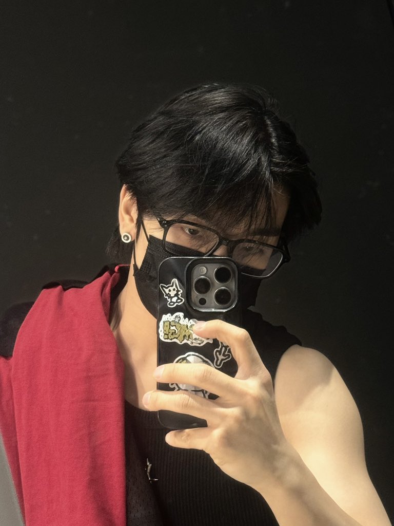 [잡담] 허씬롱 오늘 이 얼굴로 하루종일 말랑이 얘기만 함 | 인스티즈