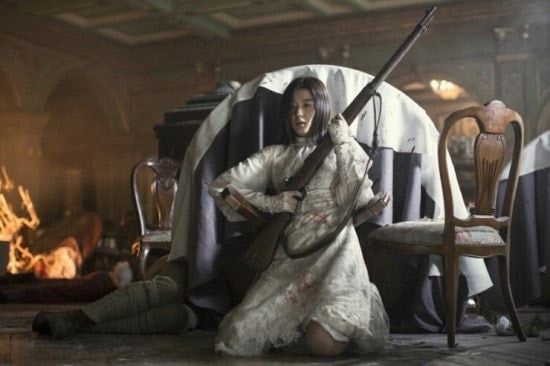 [잡담] 전지현) 영화 암살 속 전지현 웨딩드레스 총격씬 걸크러쉬 존예 레전 명장면 | 인스티즈