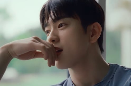 [정보/소식] 최유리, 신곡 '막사랑' MV 티저 공개…갓세븐 진영과 또 한 번 호흡 | 인스티즈
