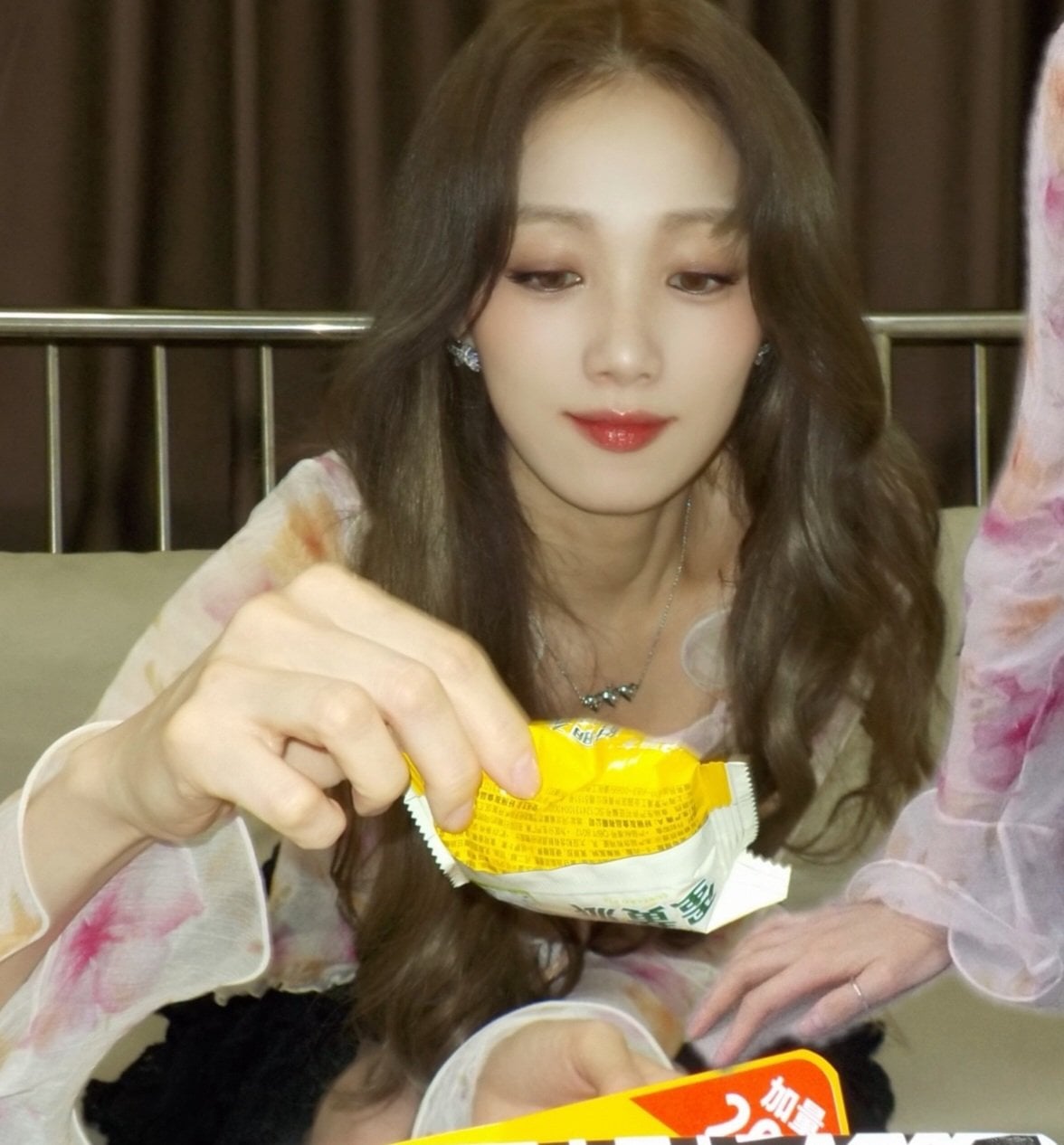 [잡담] 이성경 인스타 짱예 | 인스티즈