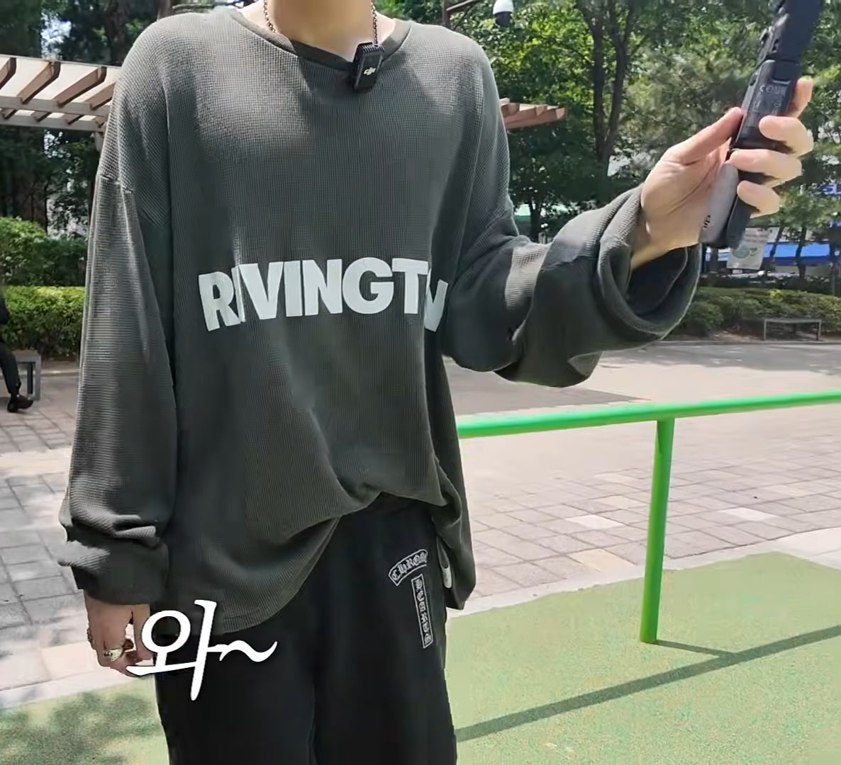 [잡담] 직각어깨 부러운 점이 진심 옷핏(ㅈㅇ 성규) | 인스티즈