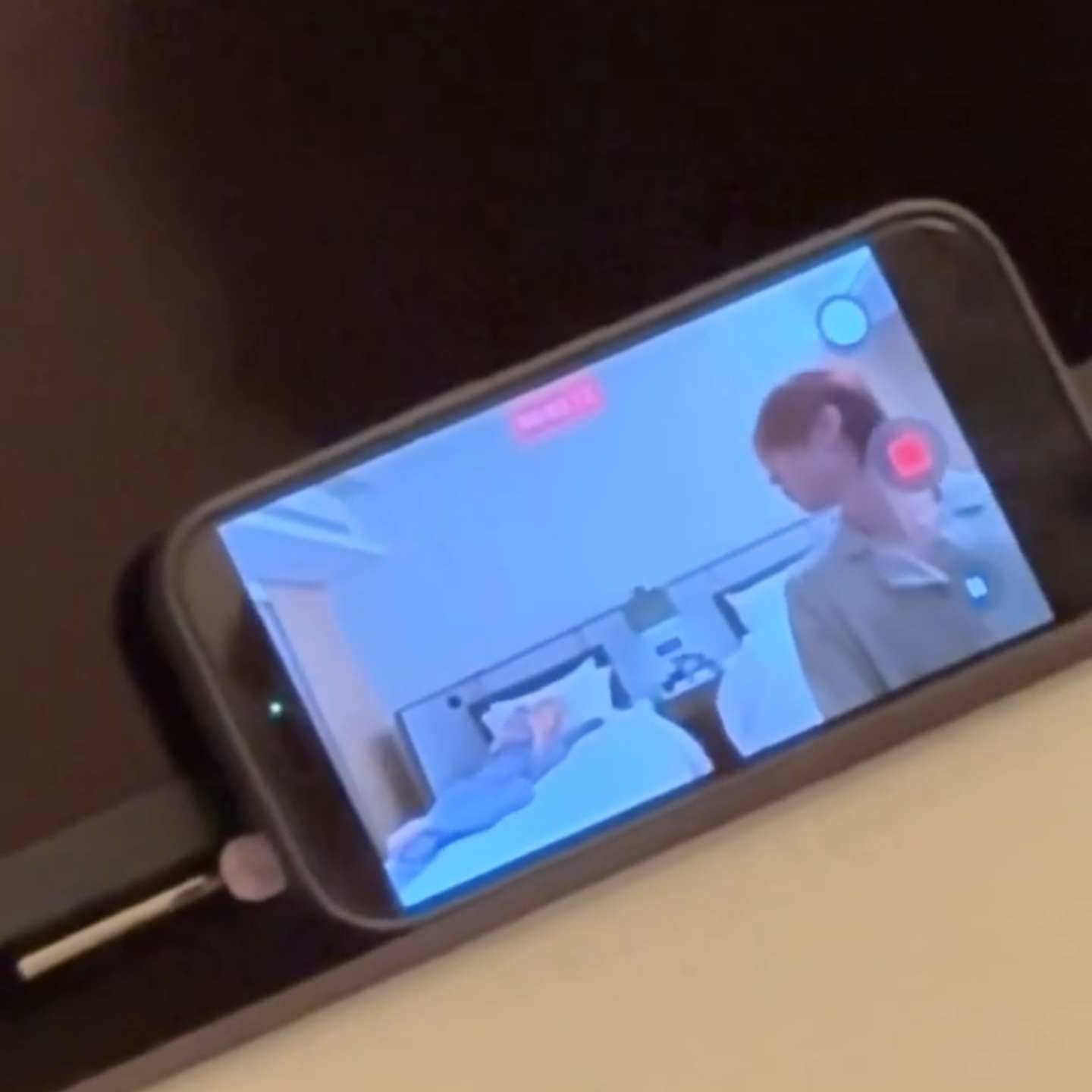 ㄱ [잡담] 햎도 진짜 안터지는 날이 없네 미치겠다 | 인스티즈
